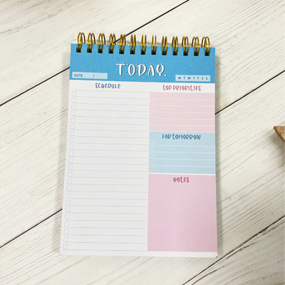 Notebook monocromático com técnica de design em relevo cor personalizada em esquema de cores monocromático