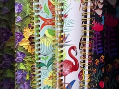Notebooks personalizados inteligentes com páginas reutilizáveis.